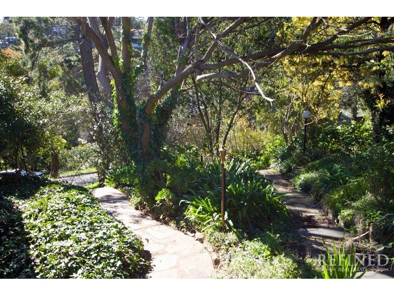 8 Robinson Avenue, Beaumont SA 5066