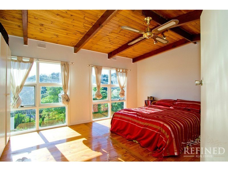 8 Robinson Avenue, Beaumont SA 5066