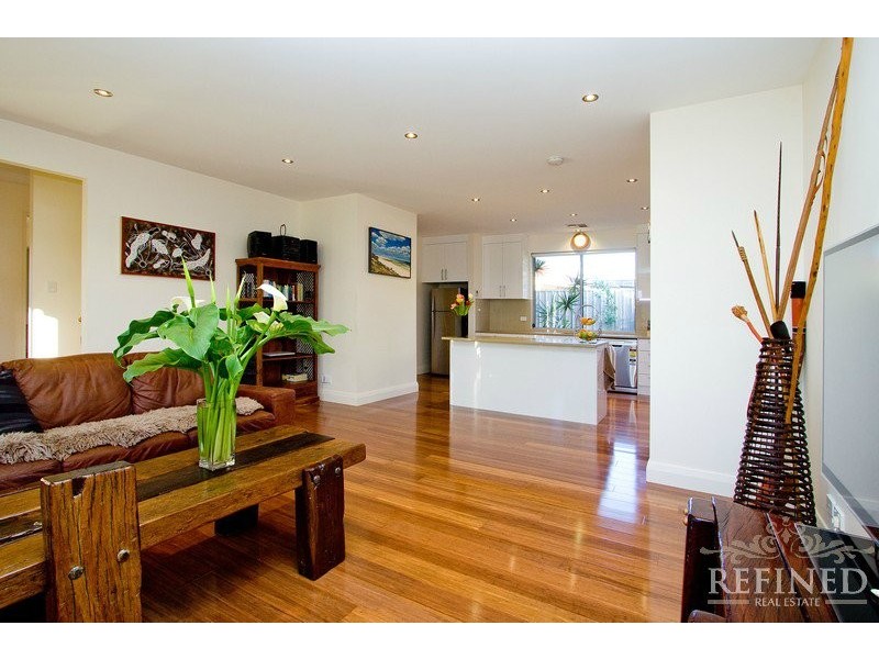 2C Burrupa Avenue, Glenelg North SA 5045