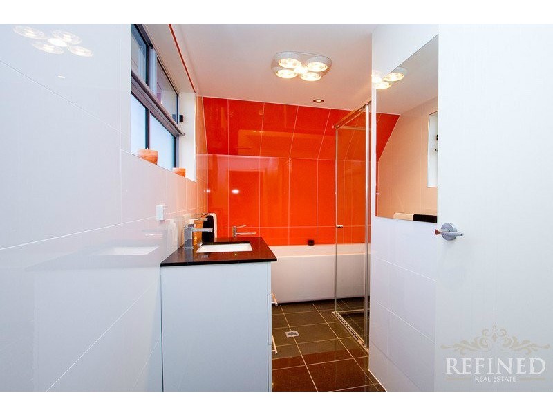 2C Burrupa Avenue, Glenelg North SA 5045