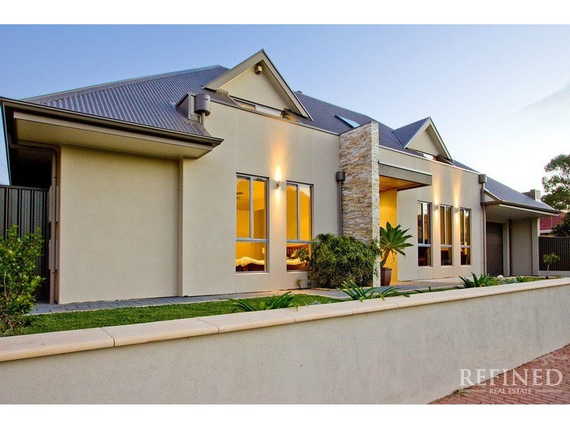 2C Burrupa Avenue, Glenelg North SA 5045