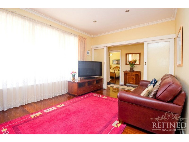 4 Beverley Crescent, Beverley SA 5009