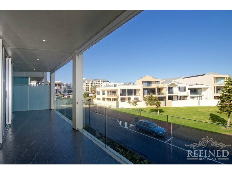 6/1 North Esplanade, Glenelg North SA 5045