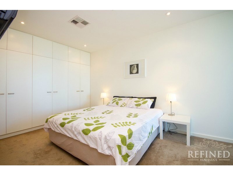 6/1 North Esplanade, Glenelg North SA 5045