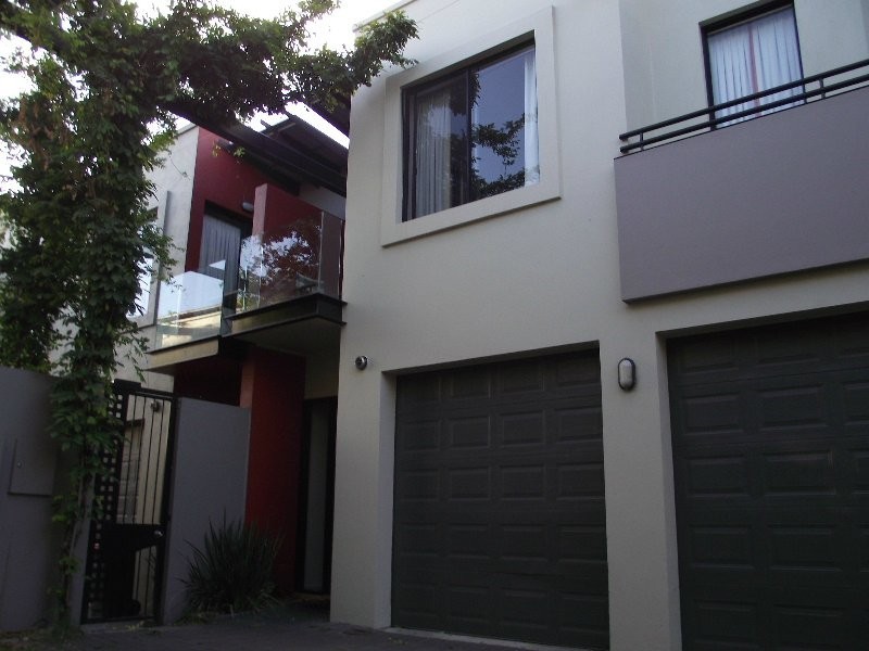 10 Heaslip Close, Adelaide SA 5000