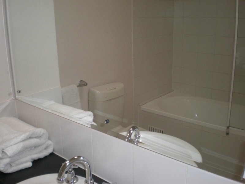 10 Heaslip Close, Adelaide SA 5000