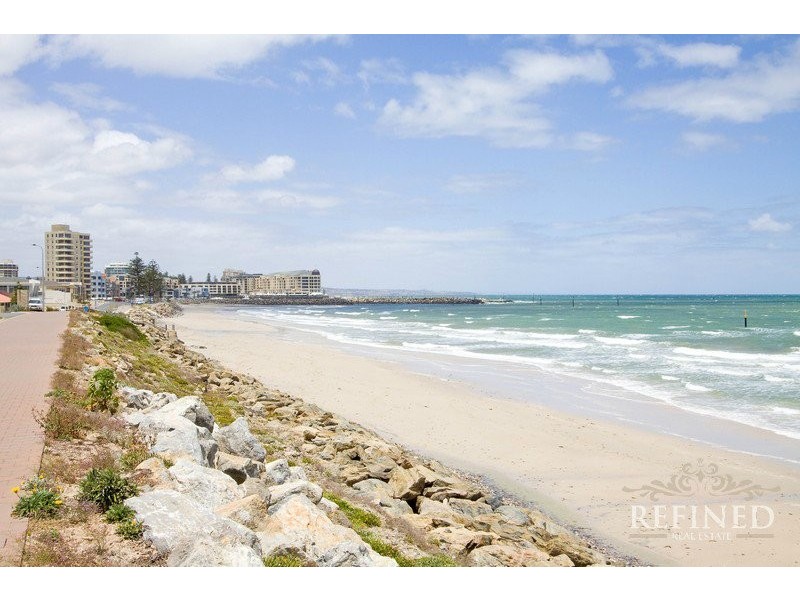 2 Burns Street, Glenelg SA 5045