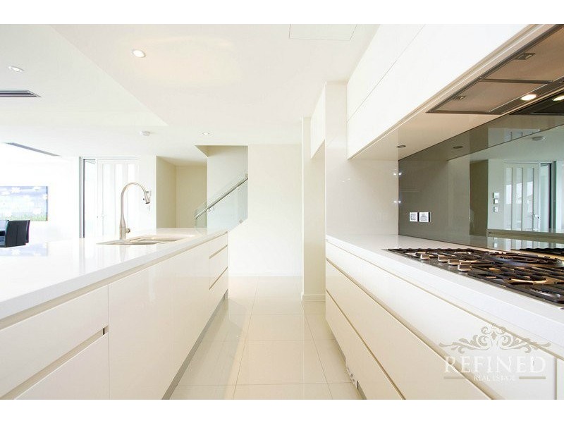 2 Burns Street, Glenelg SA 5045