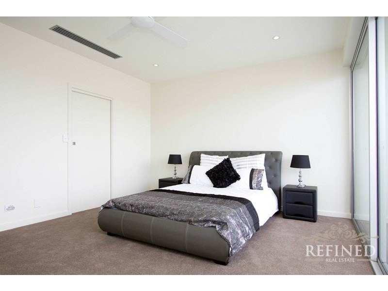 2 Burns Street, Glenelg SA 5045