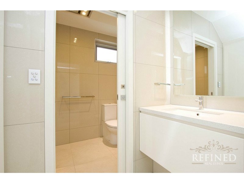 2 Burns Street, Glenelg SA 5045