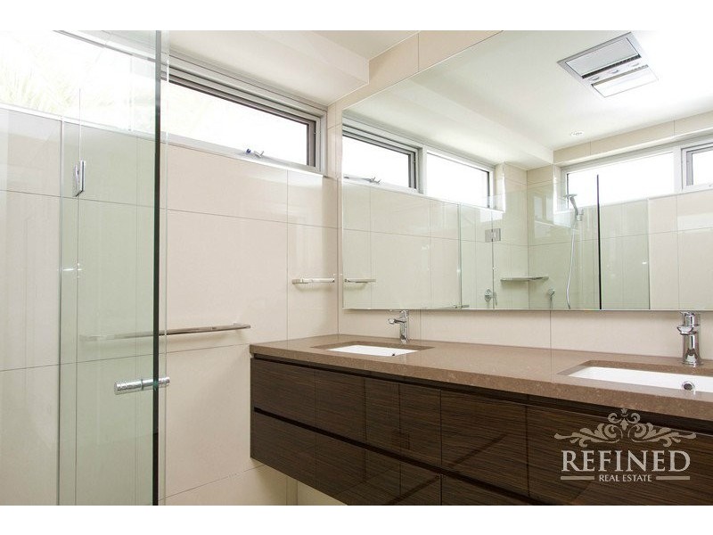 2 Burns Street, Glenelg SA 5045