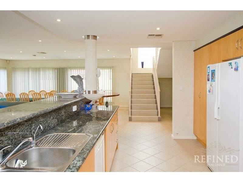 58 The Esplanade, Port Willunga SA 5173