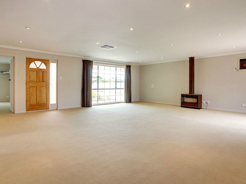 19 Roberts Ave, Balaklava SA 5461