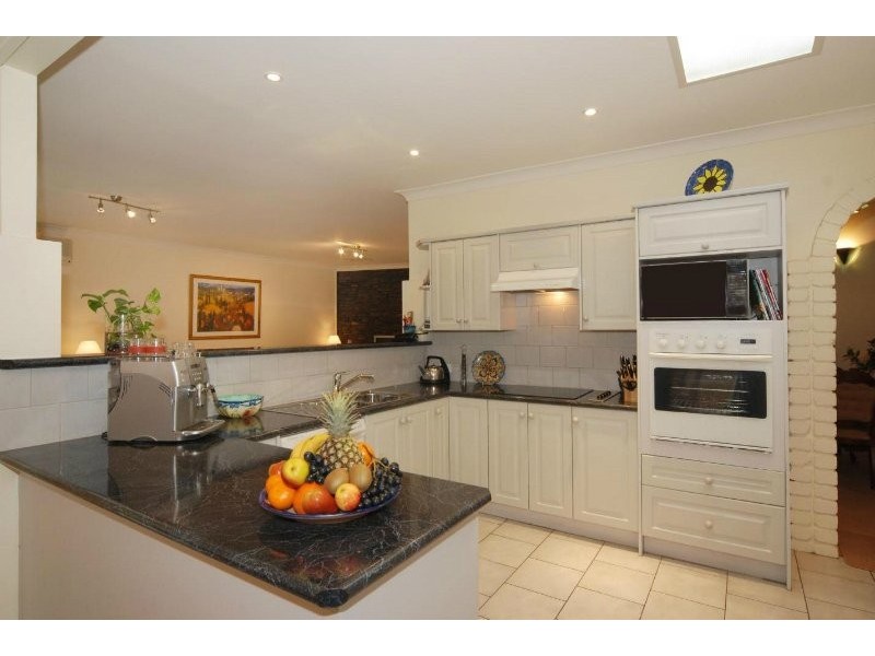 20 Kinnane Crescent, Pasadena SA 5042