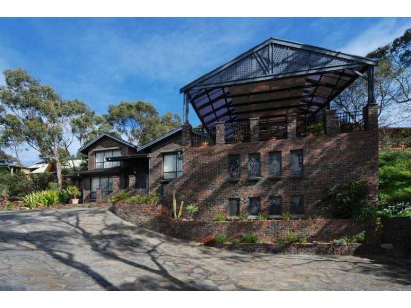 20 Kinnane Crescent, Pasadena SA 5042