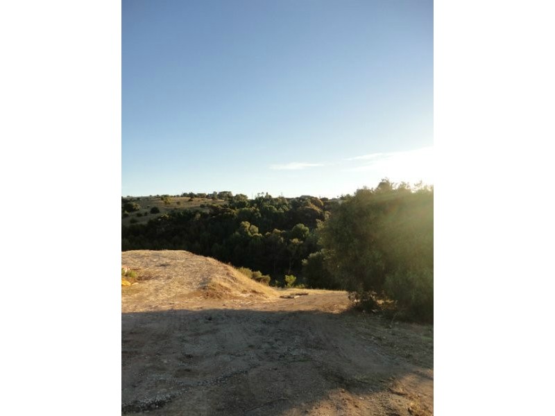 15 Spinks Road, Marino SA 5049