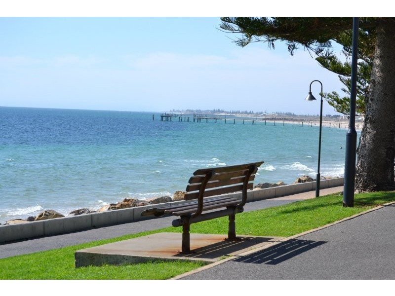 12A Robert Street, Glenelg South SA 5045