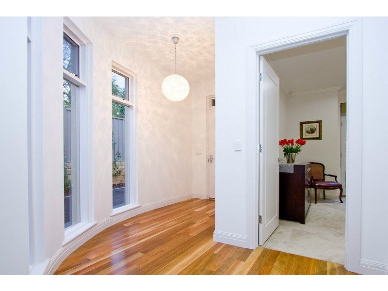 14A Kincardine Avenue, St Georges SA 5064