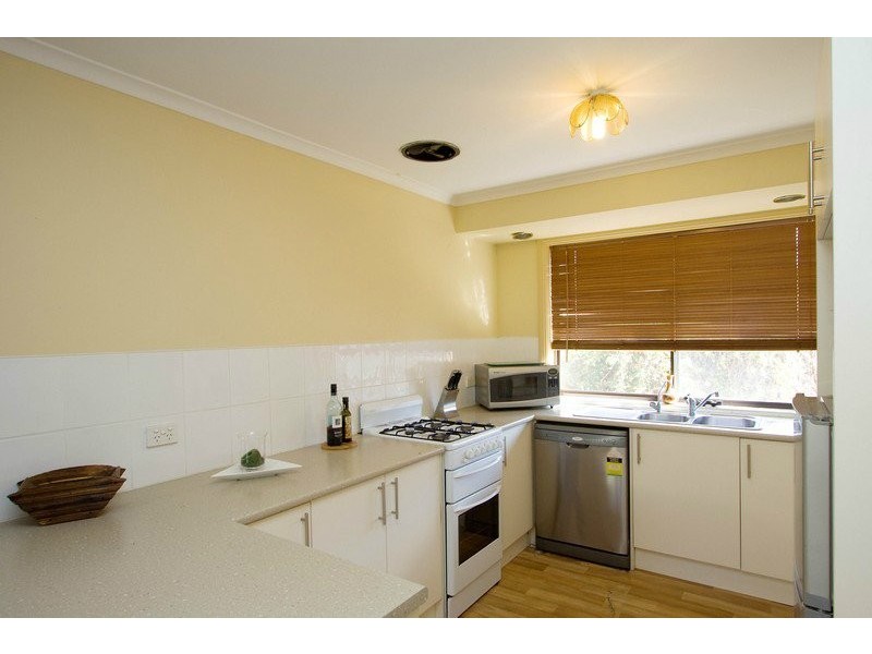 6 Beresford Avenue, Christie Downs SA 5164