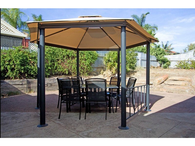 6 Beresford Avenue, Christie Downs SA 5164