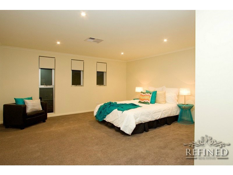 54 Shearwater Drive, Mawson Lakes SA 5095