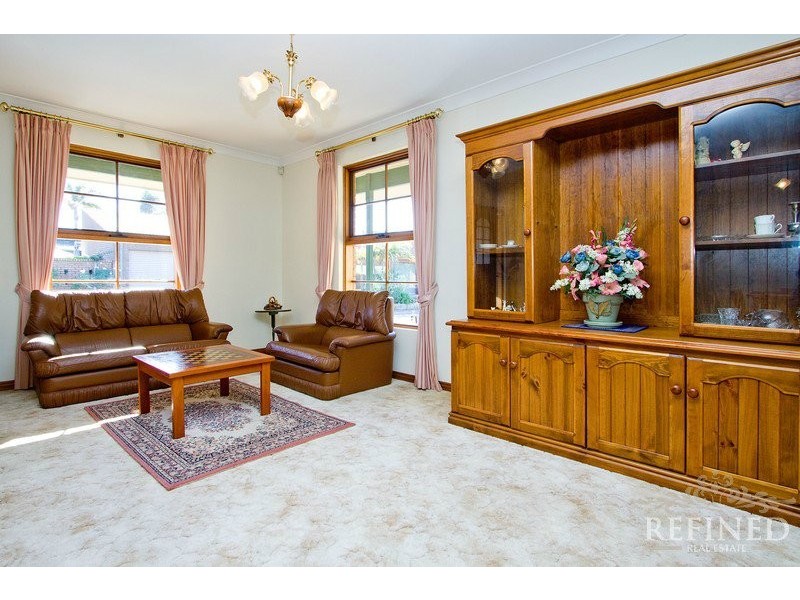 8 Harbour Court, West Lakes SA 5021