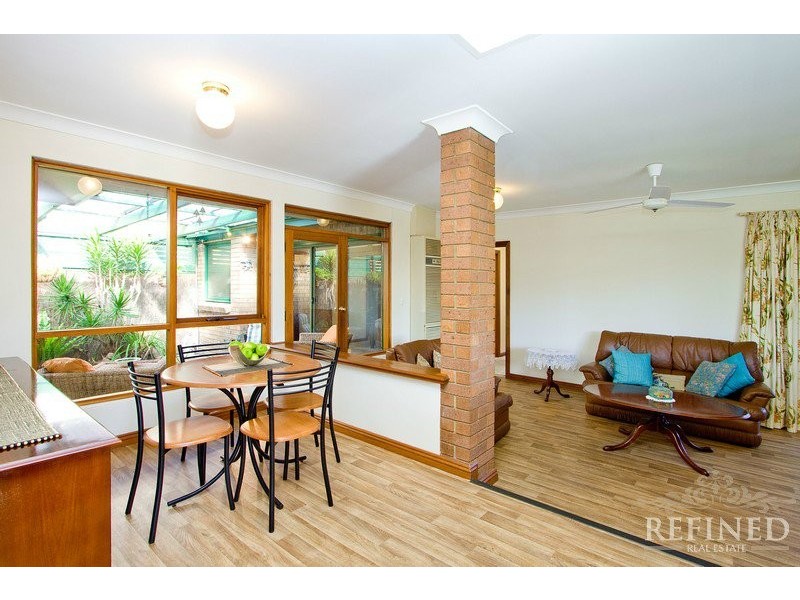 8 Harbour Court, West Lakes SA 5021