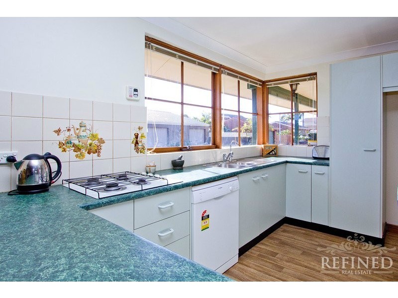 8 Harbour Court, West Lakes SA 5021