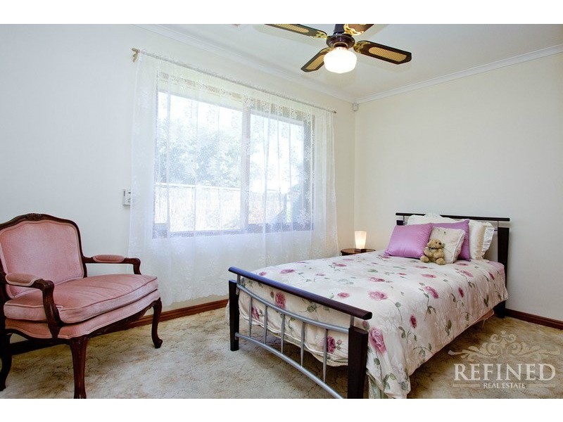 8 Harbour Court, West Lakes SA 5021