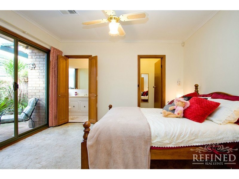 8 Harbour Court, West Lakes SA 5021