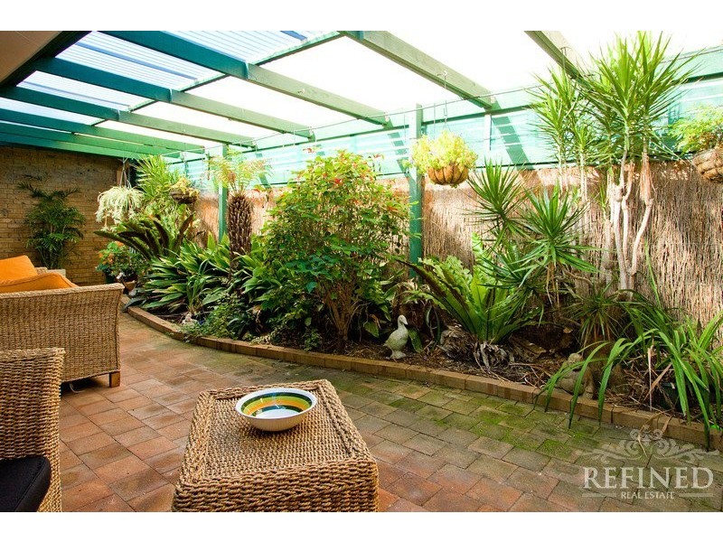 8 Harbour Court, West Lakes SA 5021