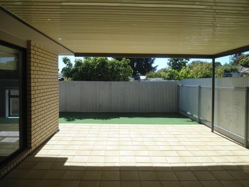 1C Fourth  Avenue, Seaton SA 5023