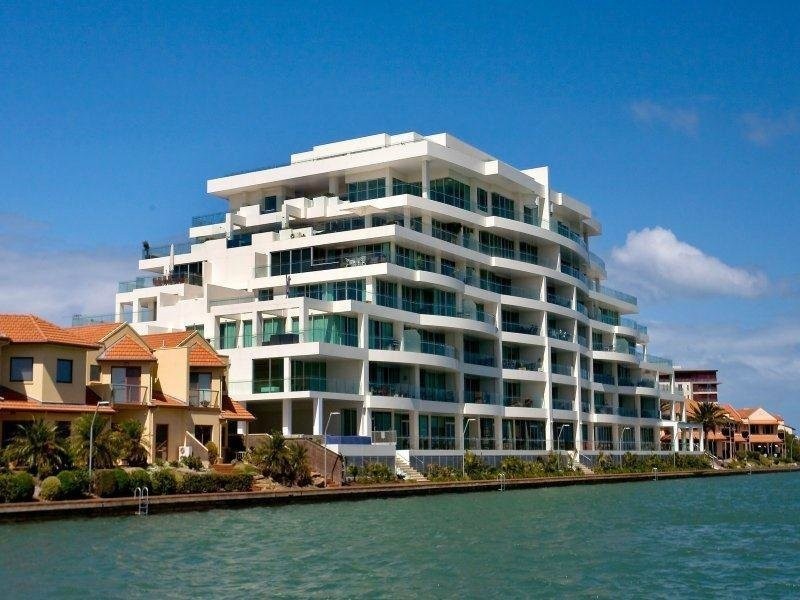 21/155 Brebner Drive, West Lakes Shore SA 5020