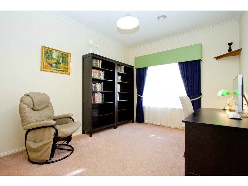 4 Addolorata Crescent, Highbury SA 5089