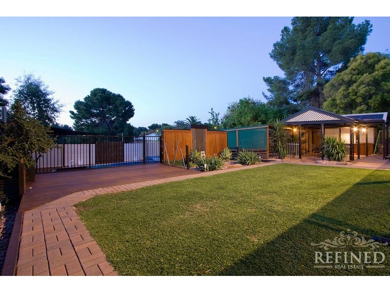 16 Lakeview Crescent, Highbury SA 5089