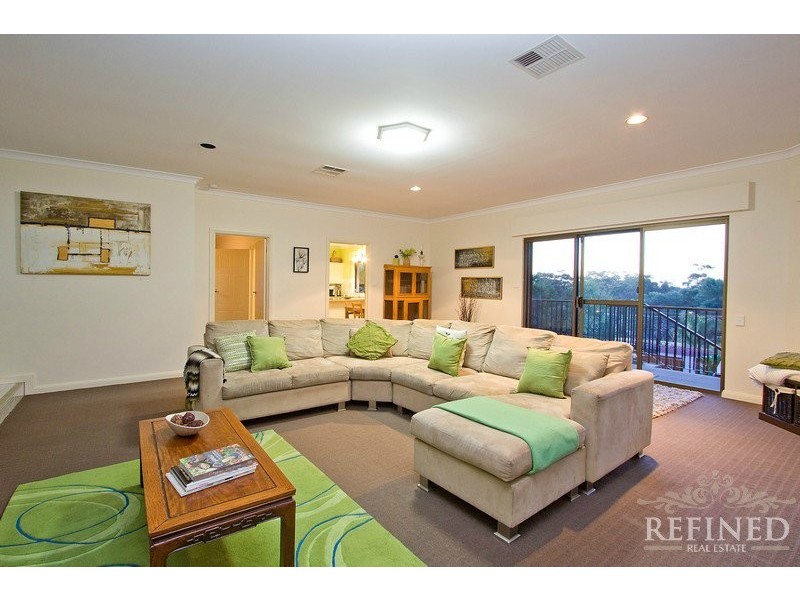 16 Lakeview Crescent, Highbury SA 5089