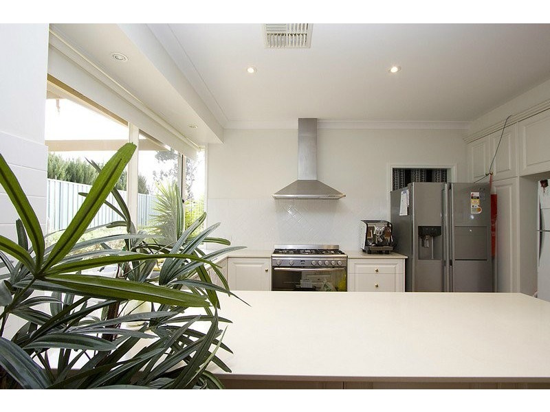 2 Davenport Terrace, Mount Barker SA 5251