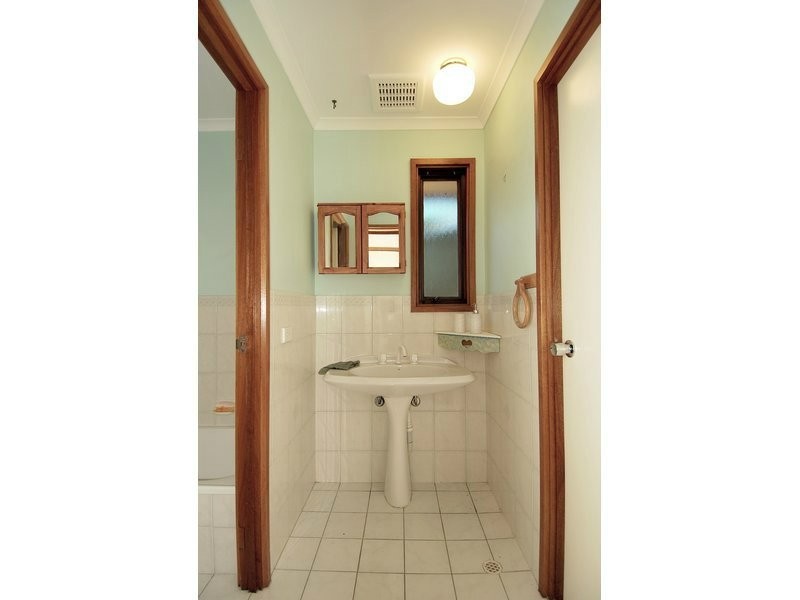 10 Pitcairn Avenue, Marion SA 5043