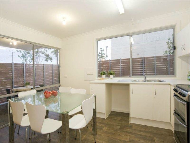 27 6 – 24  Winona Street, Findon SA 5023