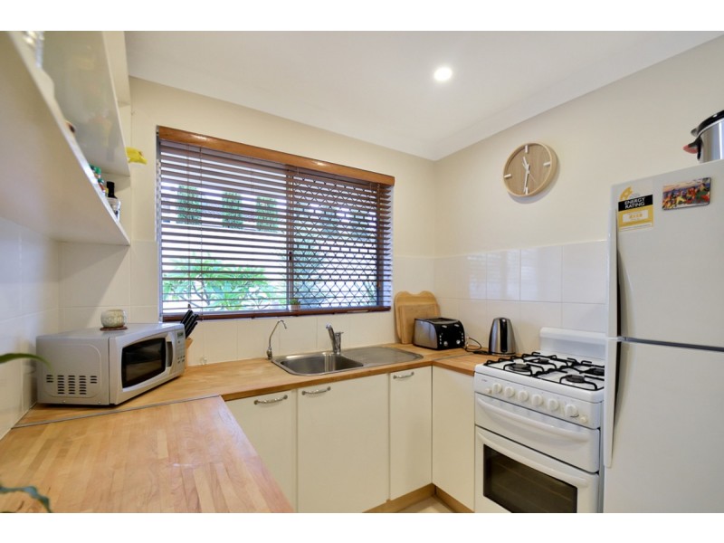 33B Camberwarra Drive, Craigie WA 6025