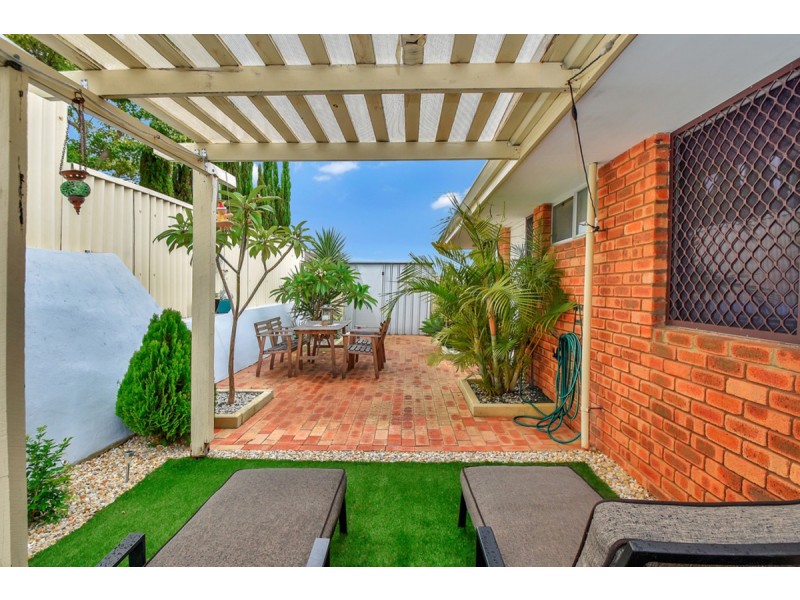 33B Camberwarra Drive, Craigie WA 6025