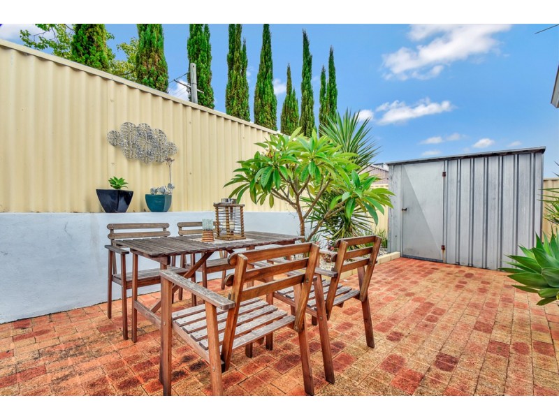 33B Camberwarra Drive, Craigie WA 6025