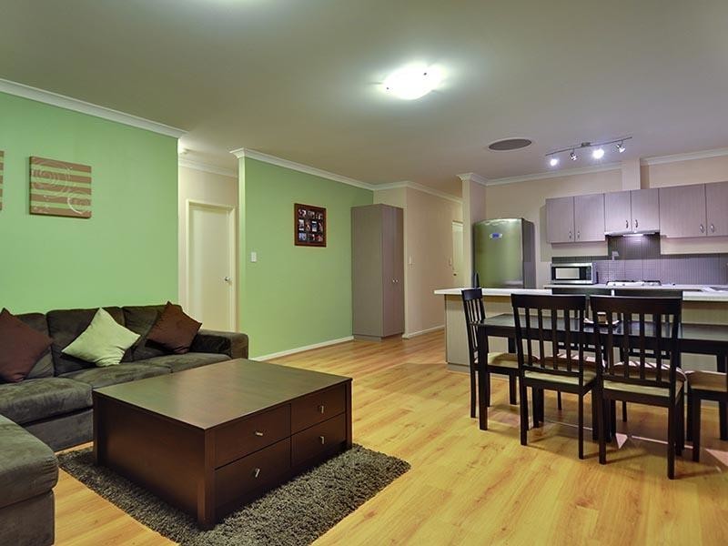 68 Merlot Way, Pearsall WA 6065