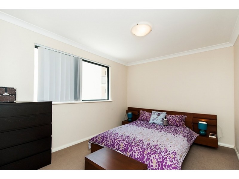 18/121 Hill Street, East Perth WA 6004