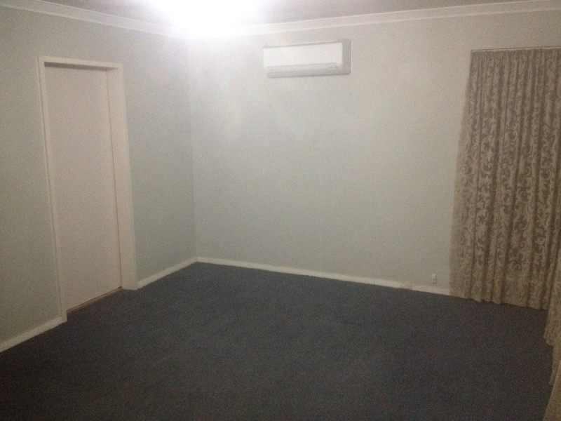 35 Warruga Way, Wanneroo WA 6065