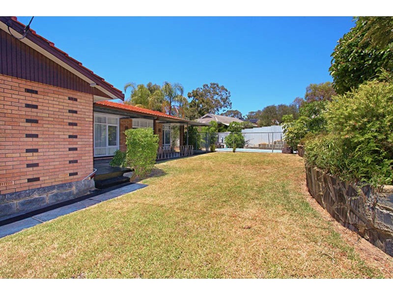 182 Collier Road, Embleton WA 6062