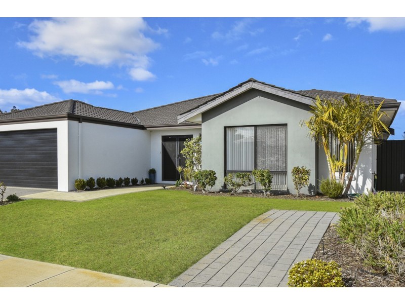 4 Macdougal Way, Harrisdale WA 6112