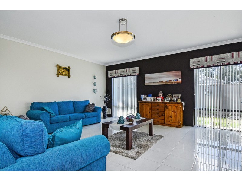 4 Macdougal Way, Harrisdale WA 6112