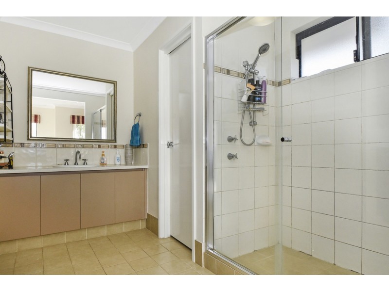 4 Macdougal Way, Harrisdale WA 6112