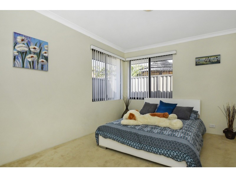 4 Macdougal Way, Harrisdale WA 6112